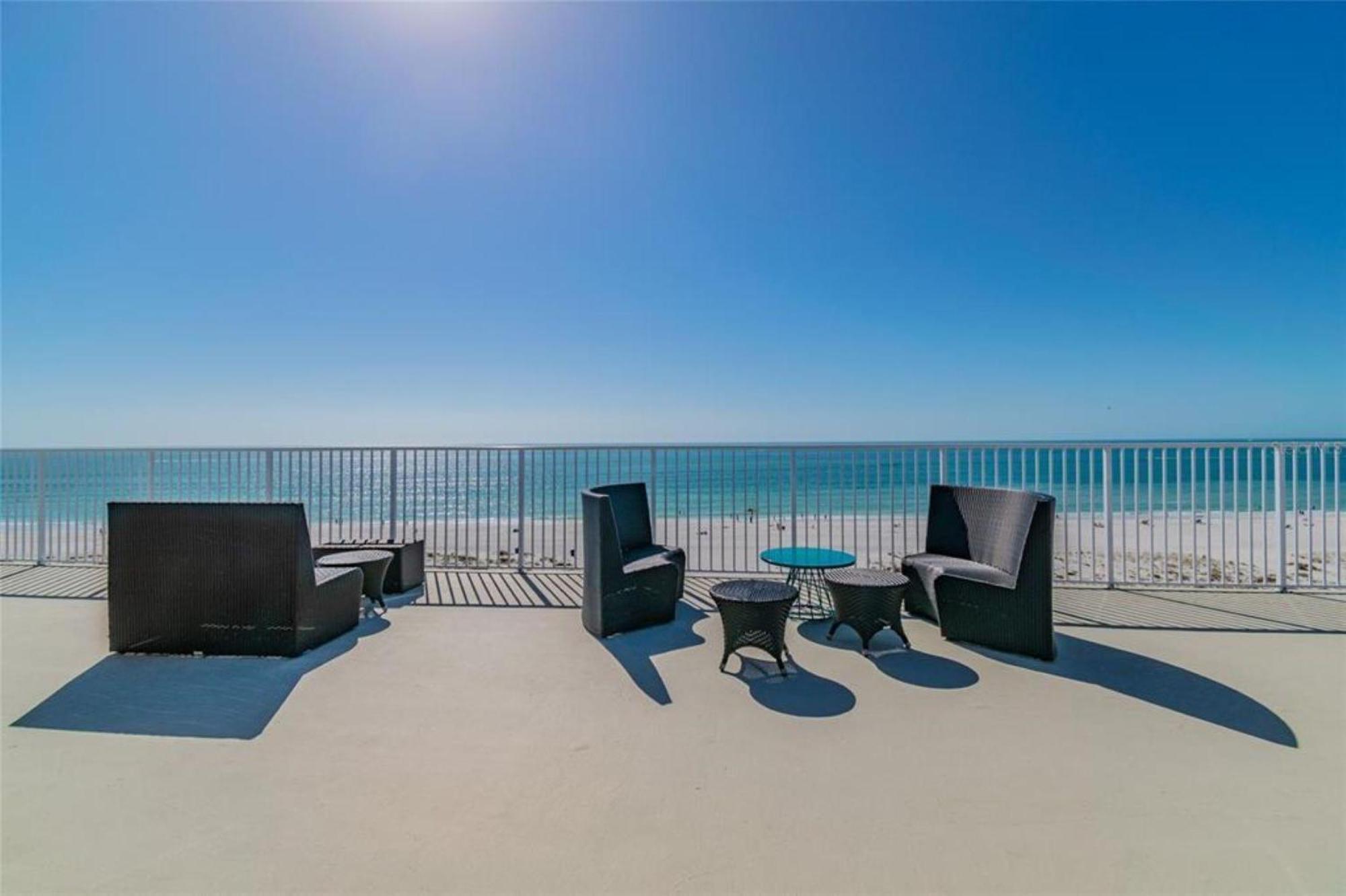 Villa Oceana 202 West St. Pete Beach Exterior foto