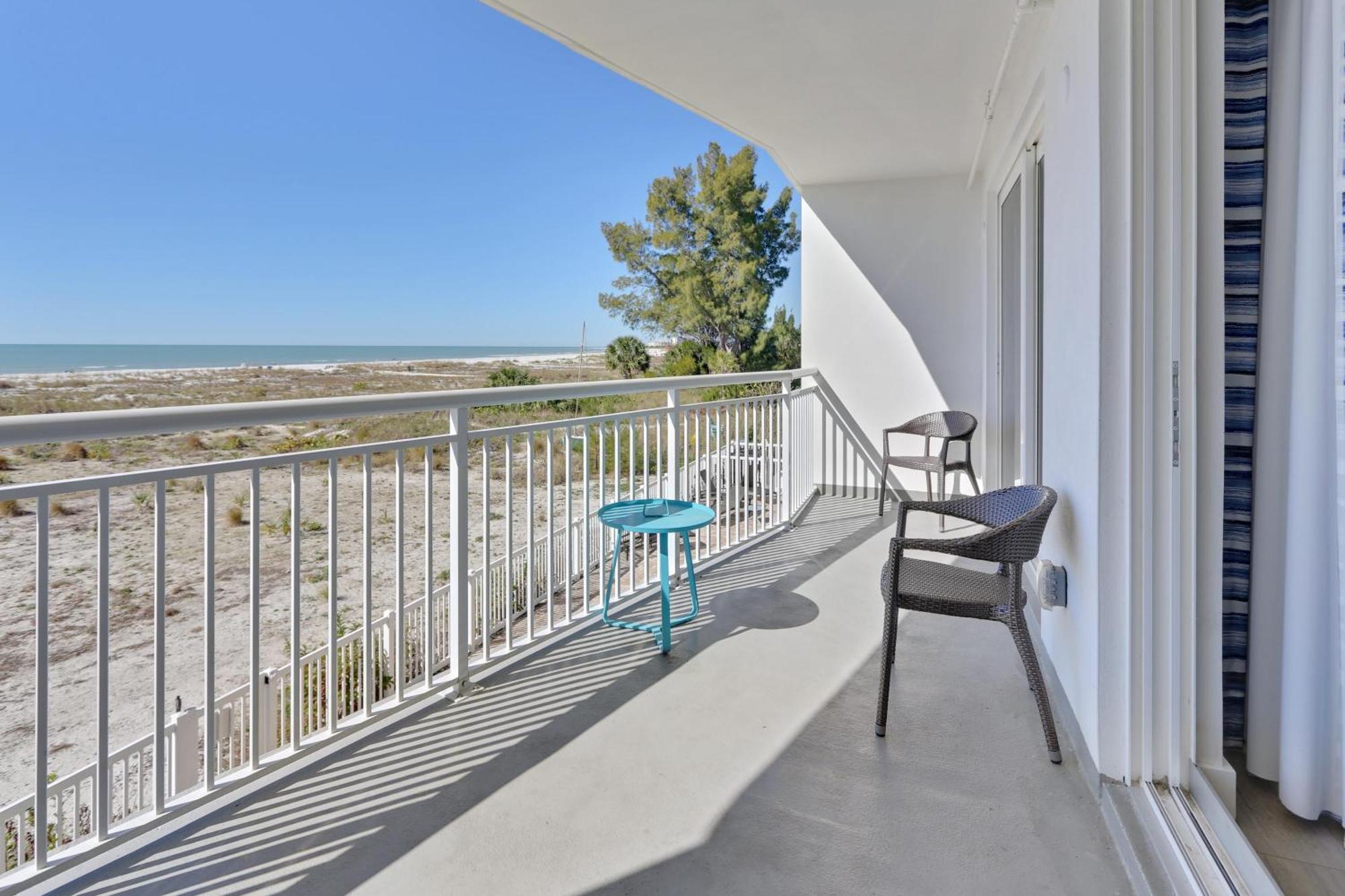 Villa Oceana 202 West St. Pete Beach Exterior foto